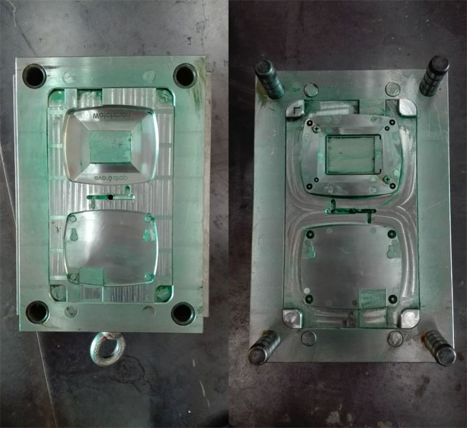 Injection mold for plastic protective case